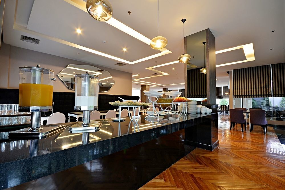 Hotel Diradja Jakarta Exteriér fotografie